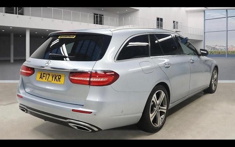 Used Mercedes E220 Premium 194 HP (142 kW) 2019 Estate