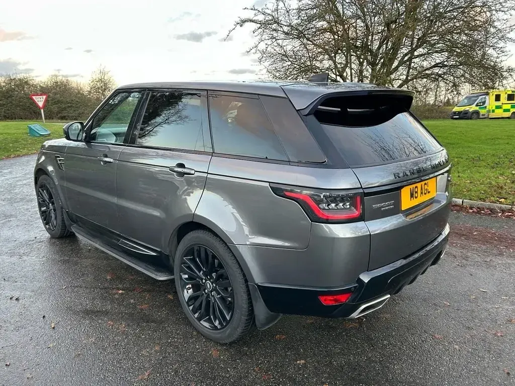 Used Land Rover Range Rover Sport HSE 306 HP (225 kW) 2018 Grey SUV