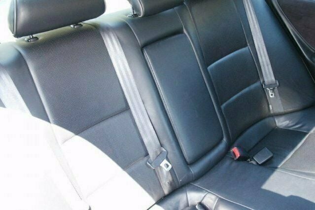 Used Lexus IS300 211 HP (155 kW) 2002 Sedan