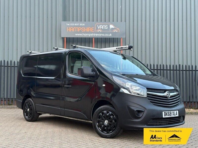 Black Used 2018 Vauxhall Vivaro S Van | £8,743 (Good price) - Image 1/4