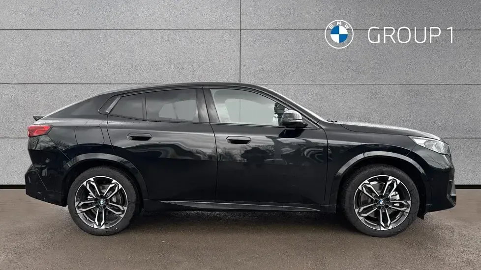 Used BMW iX2 M Sport 227 kW (309 HP) 2025 Black SUV