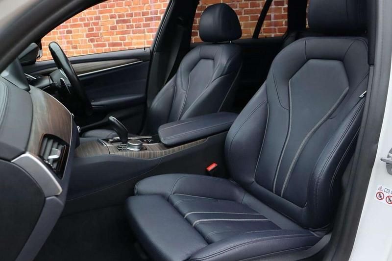 Used BMW 520 M Sport 190 HP (139 kW) 2019 White Estate