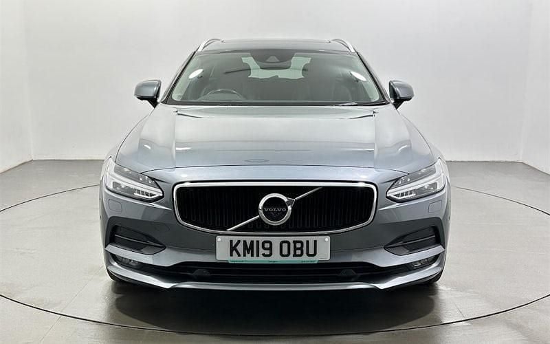 Used Volvo V90 Momentum 190 HP (139 kW) 2019 Grey Estate