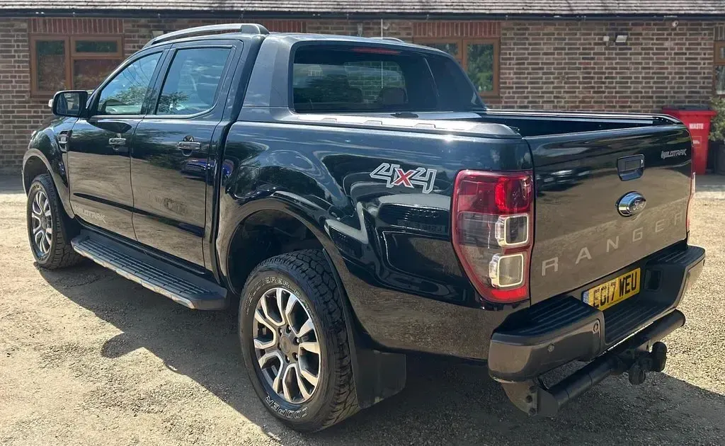 Used Ford Ranger Wildtrack 200 HP (147 kW) 2017 Black Pickup