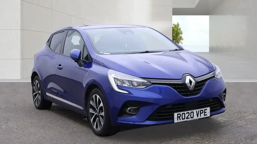 Used Renault Clio Iconic 100 HP (73 kW) 2020 Blue Hatchback