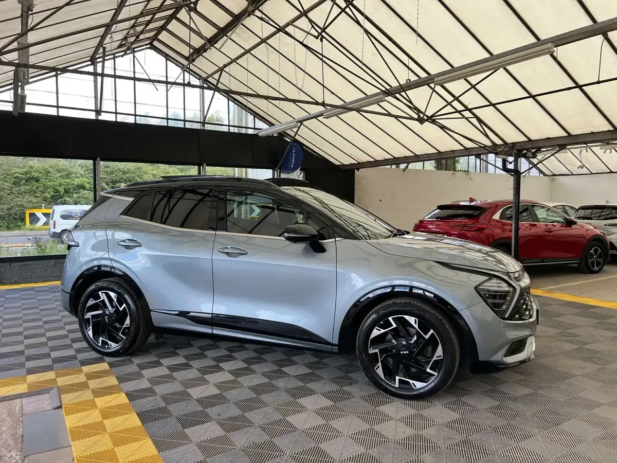Used Kia Sportage GT-Line S 136 HP (100 kW) 2023 Silver SUV