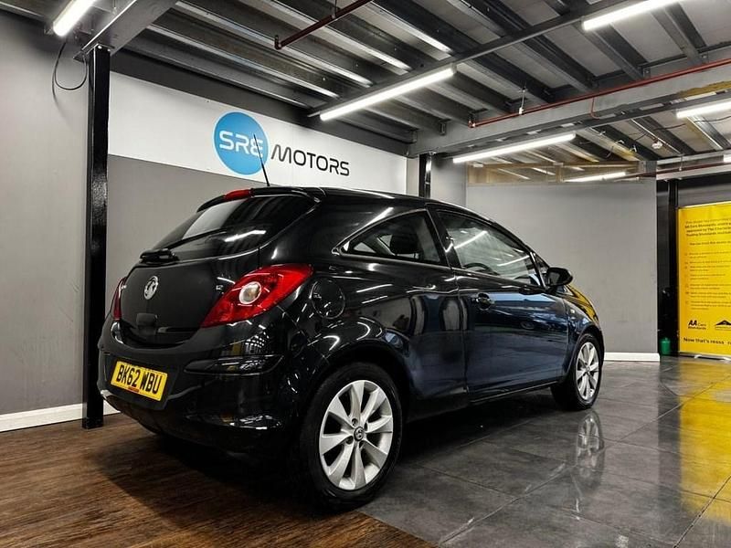 Used Vauxhall Corsa Active 85 HP (62 kW) 2012 Black Hatchback