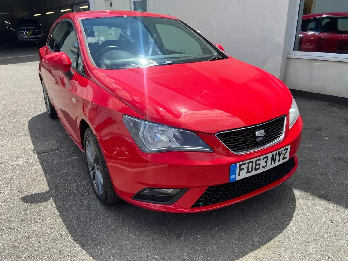 Used Seat Ibiza 85 HP (62 kW) 2013 Red Hatchback
