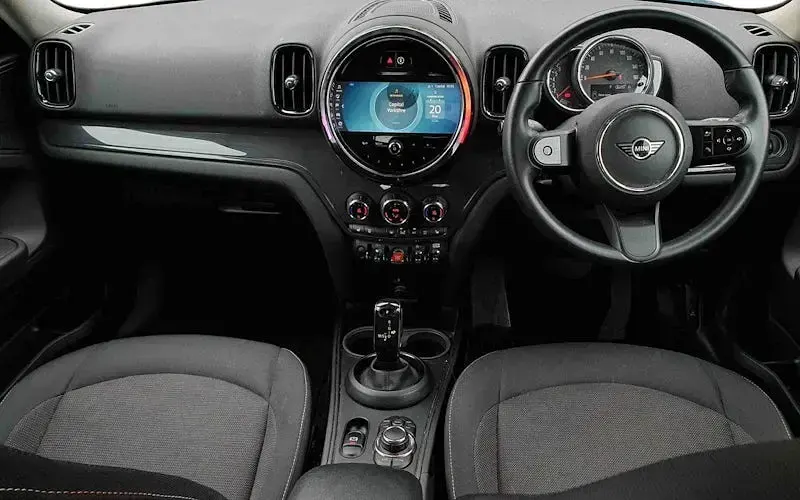 Used Mini Cooper Countryman Classic 136 HP (100 kW) 2022 Blue SUV