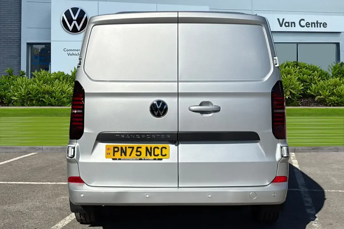 New VW Transporter Pro 110 HP (80 kW) 2025 Grey Van
