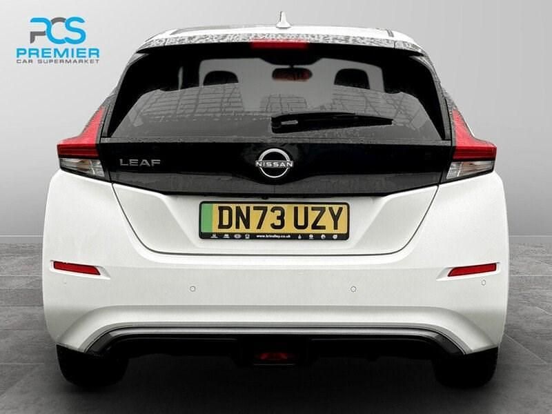 Used Nissan Leaf Shiro 110 kW (150 HP) 2023 White Hatchback