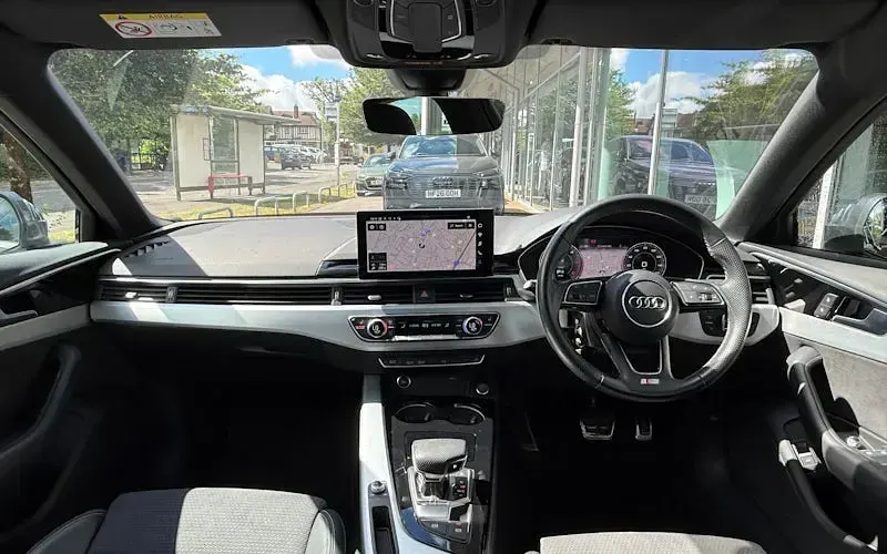 Used Audi A4 S-Line 163 HP (119 kW) 2025 Sedan