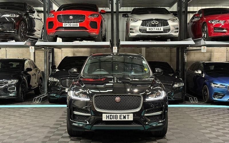 Used Jaguar F-Pace R-Sport 179 HP (131 kW) 2020 SUV