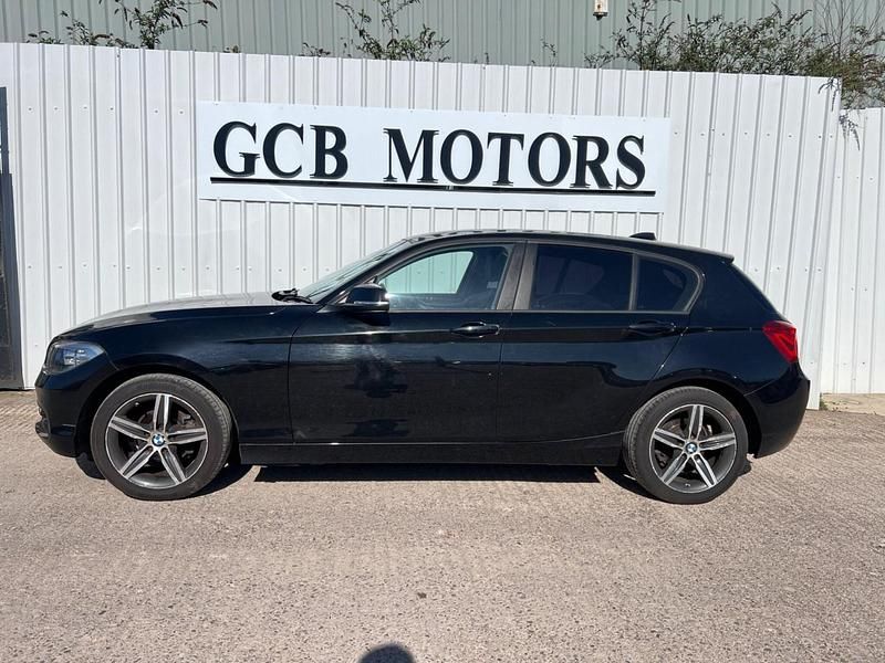 Used BMW 116 Sport Line 2017 Black Hatchback