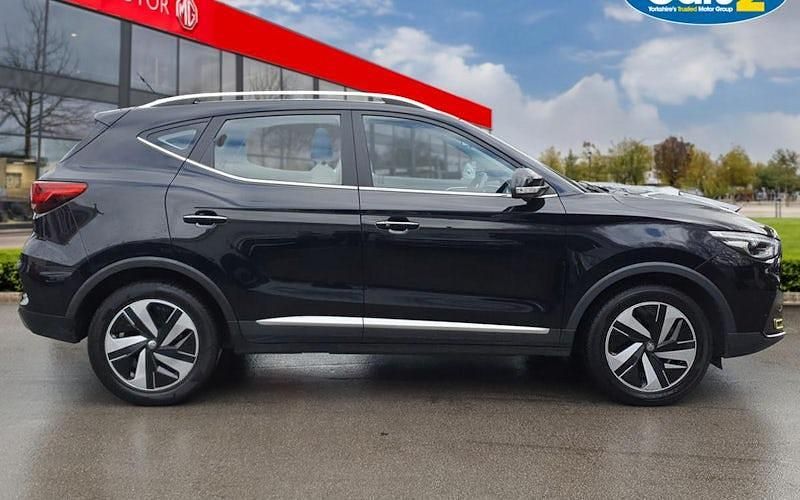 Used MG ZS Trophy 114 kW (156 HP) 2022 Black SUV