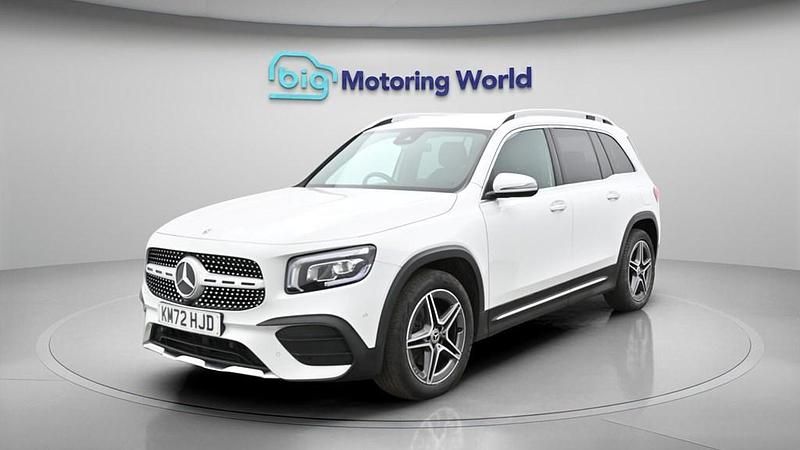 Used Mercedes GLB200 AMG line 163 HP (119 kW) 2022 White SUV