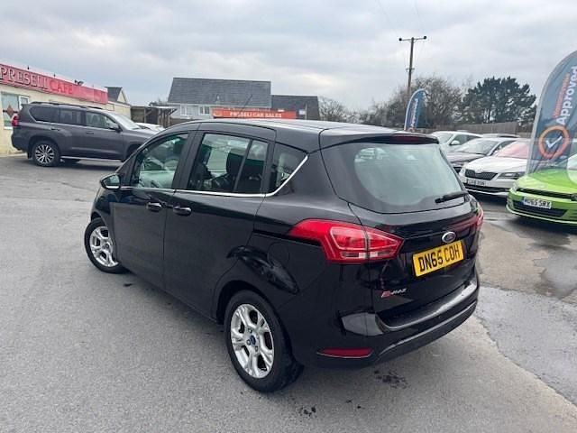 Used Ford B-MAX Zetec 105 HP (77 kW) 2015 Black MPV
