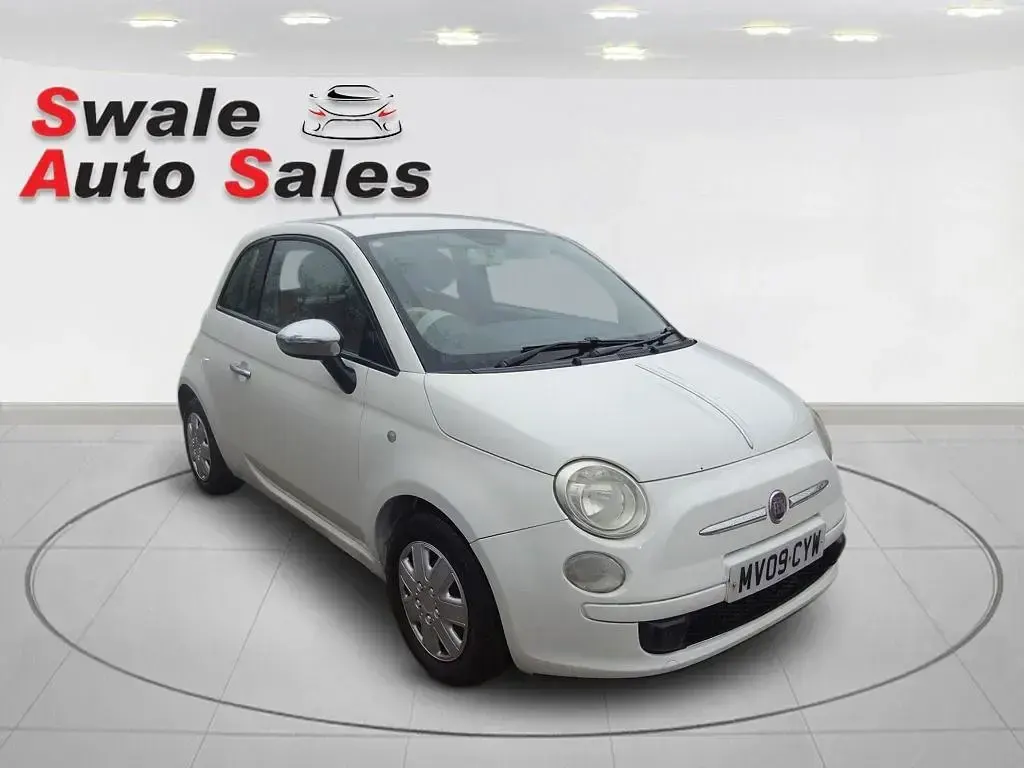 Used Fiat 500 Pop 69 HP (50 kW) 2009 White Hatchback
