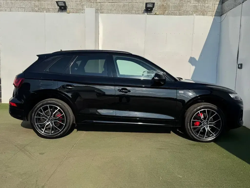 Used Audi Q5 Comfort 2022 Black SUV