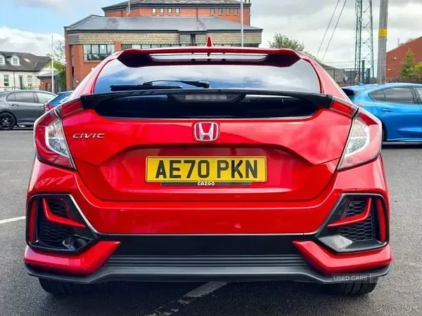 Used Honda Civic SR 126 HP (92 kW) 2021 Red Hatchback