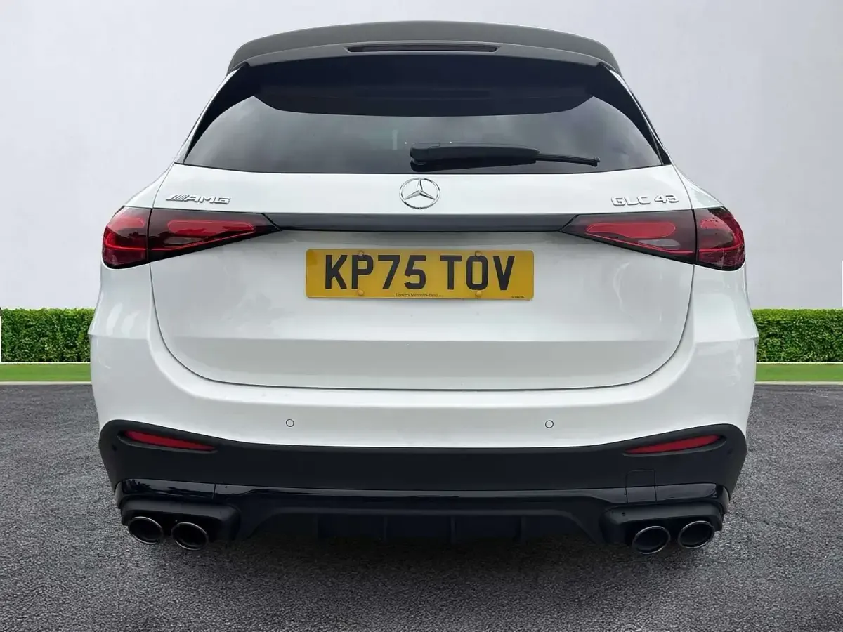 Used Mercedes GLC43 AMG Premium Plus 421 HP (309 kW) 2025 White SUV