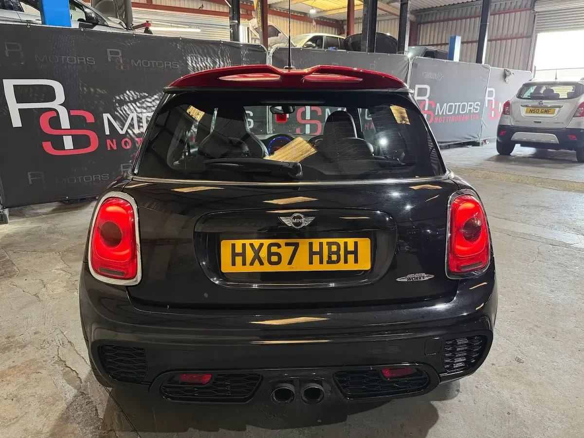 Used Mini John Cooper Works Hatch 231 HP (169 kW) 2017 Black Hatchback
