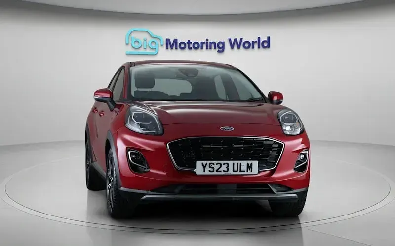 Used Ford Puma Titanium 125 HP (91 kW) 2023 Red SUV