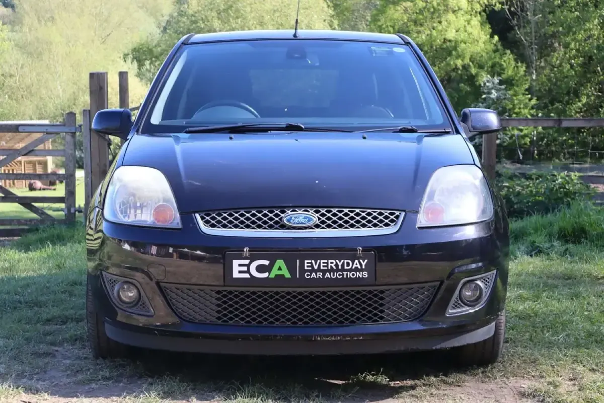 Używany Ford Fiesta Zetec 2008 Czarny Hatchback