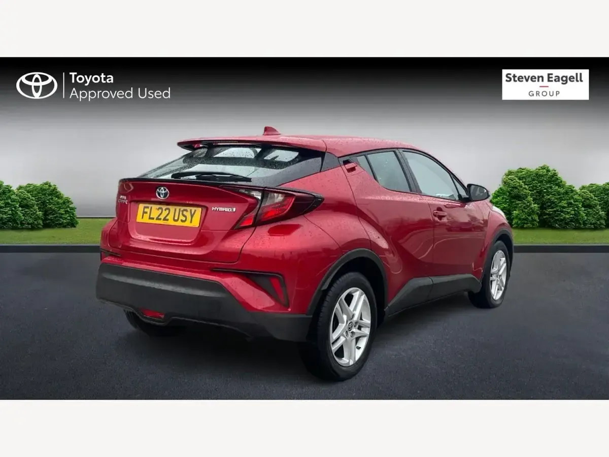 Usado Toyota C-HR 122 CV (89 kW) 2022 Rojo SUV