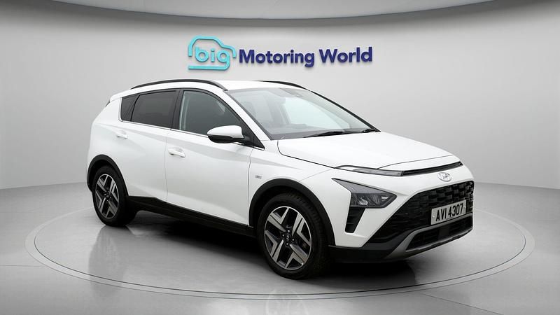Used Hyundai Bayon Premium 120 HP (88 kW) 2024 White SUV