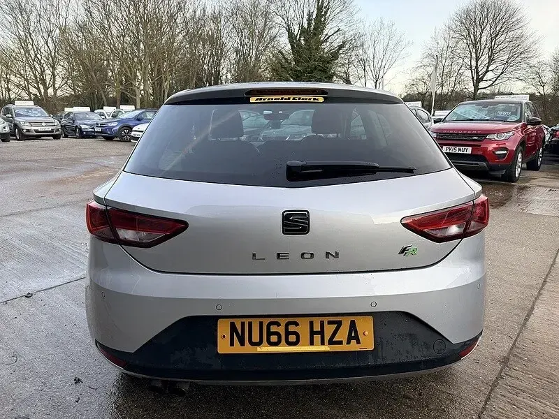 Used Seat Leon FR 2016 Silver Hatchback