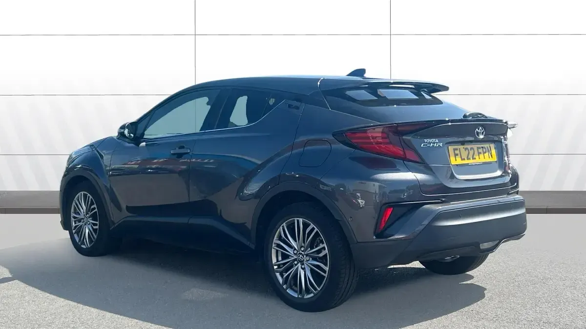 Used Toyota C-HR 122 HP (89 kW) 2022 Grey SUV
