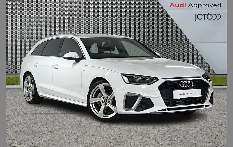 Used Audi A4 S-Line 200 HP (147 kW) 2023 White Estate