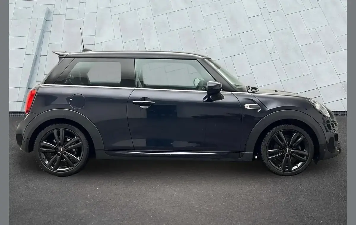 Used Mini Cooper Sport 136 HP (100 kW) 2019 Black Hatchback