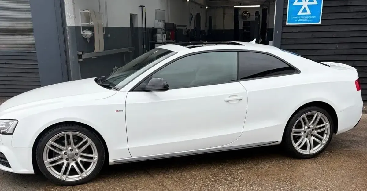 Used Audi A5 Black Edition 190 HP (139 kW) 2016 White Coupe