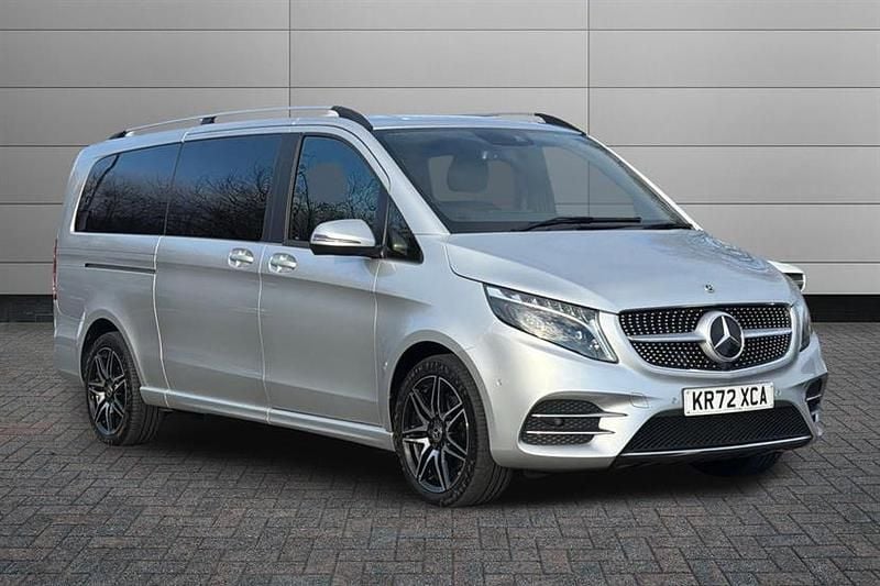 Used Mercedes V220 AMG line 163 HP (119 kW) 2023 Brilliant silver MPV