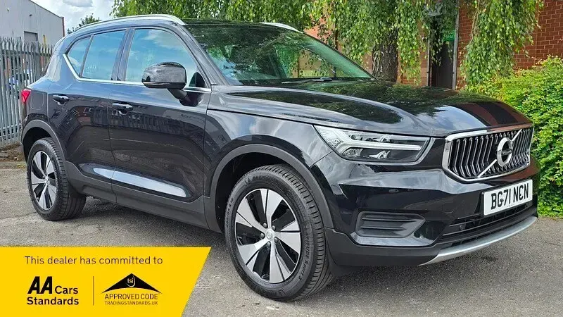 Used Volvo XC40 Inscription 2021 Black SUV