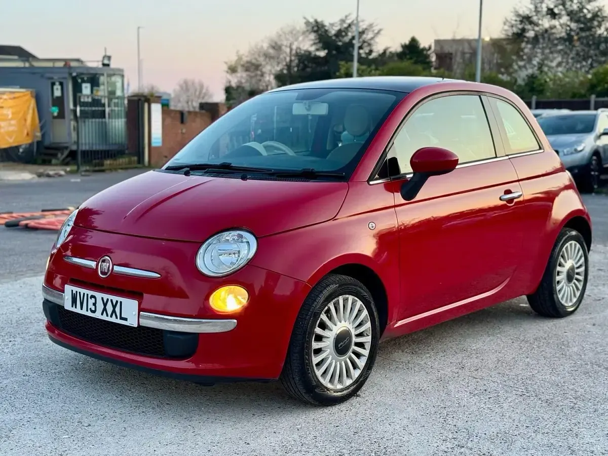 Used Fiat 500 Lounge 69 HP (50 kW) 2013 Red Hatchback