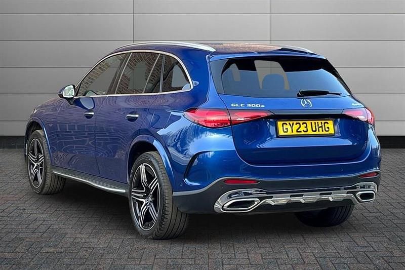 Used Mercedes GLC300e AMG Line Premium 313 HP (230 kW) 2023 Spectral blue Estate