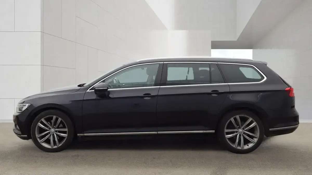 Used VW Passat GT 190 HP (139 kW) 2016 Black Estate