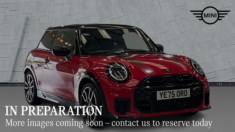Used Mini Cooper Hatch 113 kW (154 HP) 2025 Red Hatchback