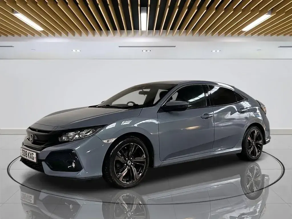 Używany Honda Civic SR 126 KM (92 kW) 2018 Szary Hatchback