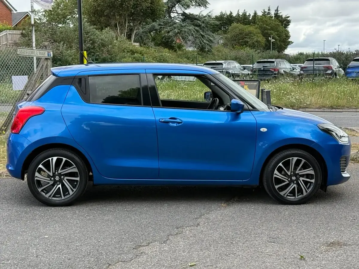 Used Suzuki Swift SZ-L 83 HP (61 kW) 2021 Blue Hatchback