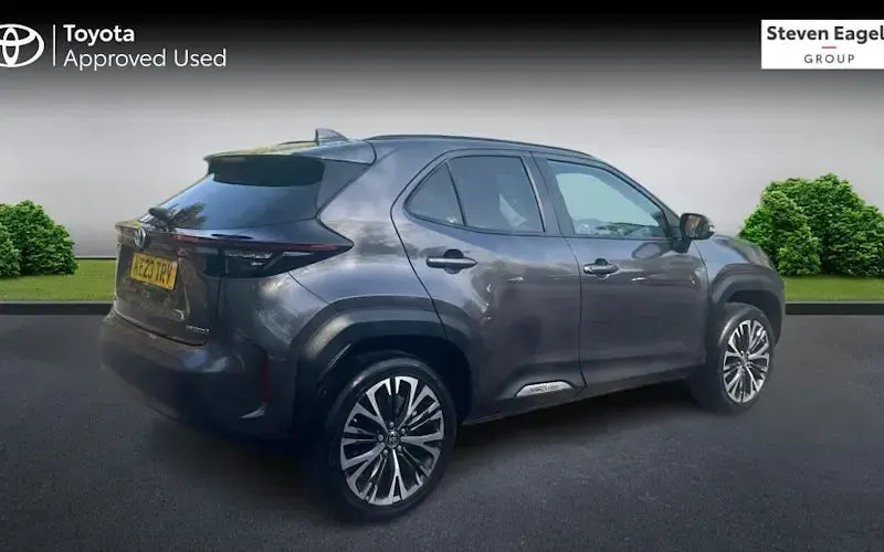 Used Toyota Yaris Hybrid 116 HP (85 kW) 2025 Estate
