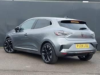 Used Renault Clio V Techno 143 HP (105 kW) 2024 Grey Hatchback