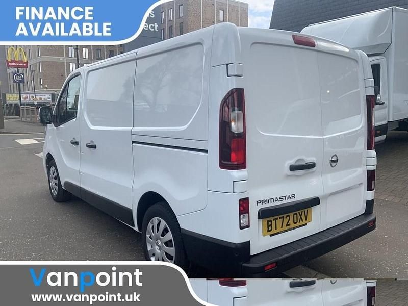 Used Nissan Primastar Acenta 110 HP (80 kW) 2022 White MPV