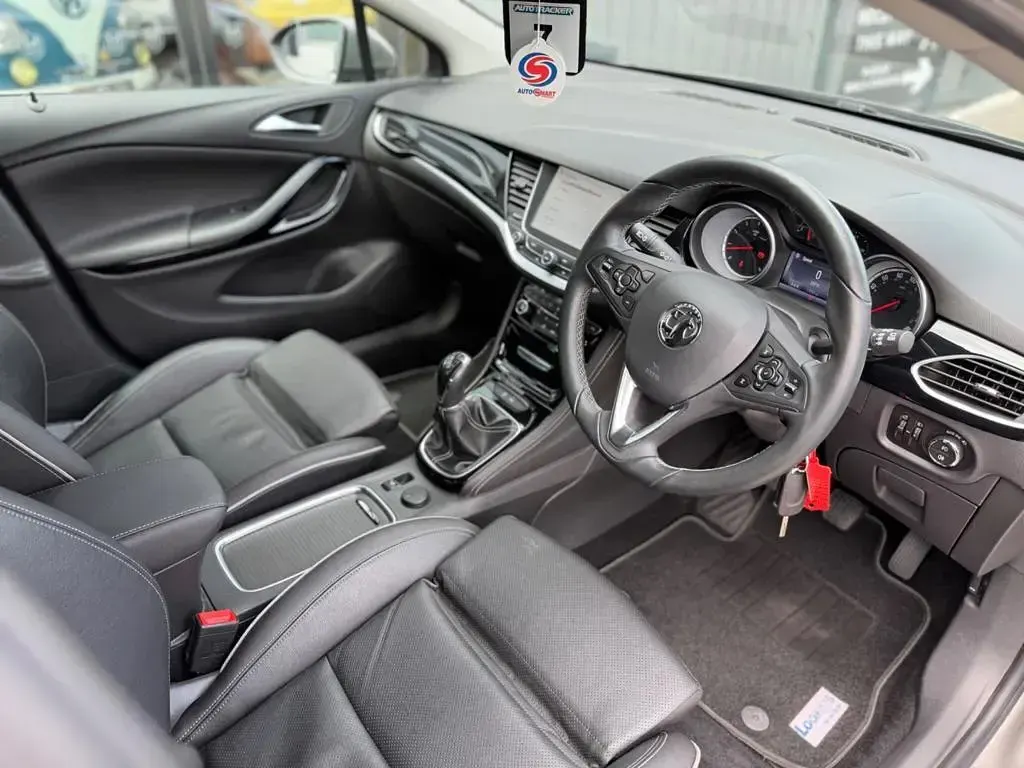 Used Vauxhall Astra Elite 2015 Grey Hatchback