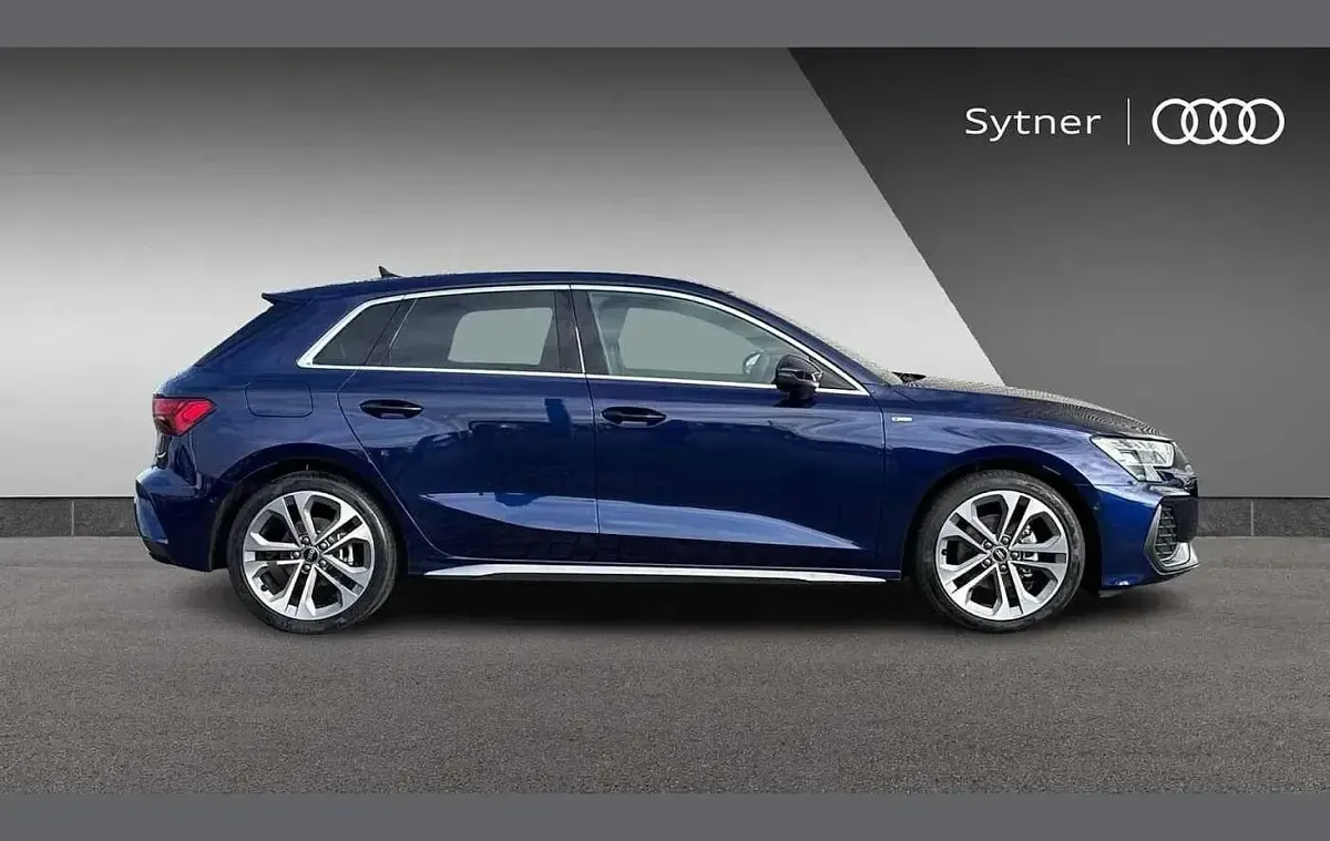 Used Audi A3 S-Line 147 HP (108 kW) 2026 Blue Hatchback