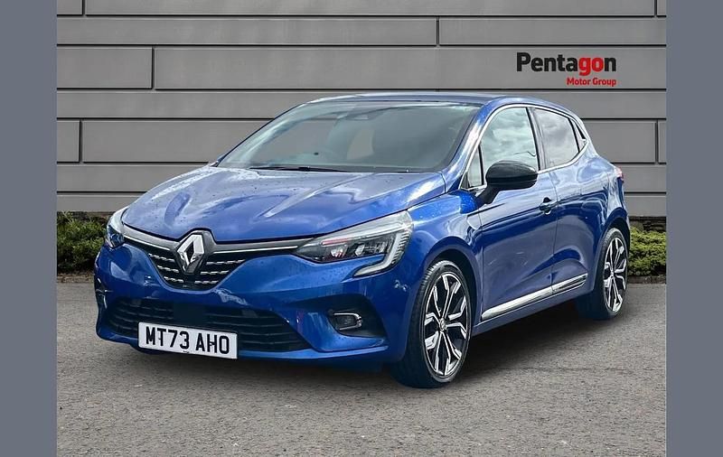 Used Renault Clio V Techno 88 HP (64 kW) 2023 Blue Hatchback