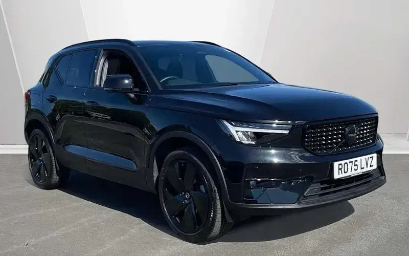 Used Volvo XC40 Plus 197 HP (144 kW) 2026 SUV